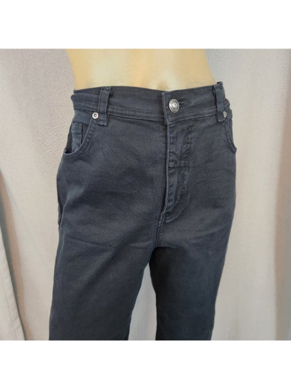 Gloria Vanderbilt Jeans Black Tapered High Rise Denim Blue Jeans Size 12 MEDIUM - Picture 2 of 8